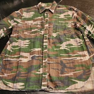 Denim & Supply Camoflauge Button Down Long Sleeve Shirt 100% Cotton Sz Medium